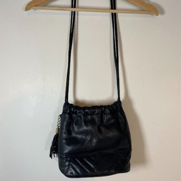 Gold Chain Tassel Women's Black Faux Leather Drawstring Crossbody Bag Small - Picture 5 of 7